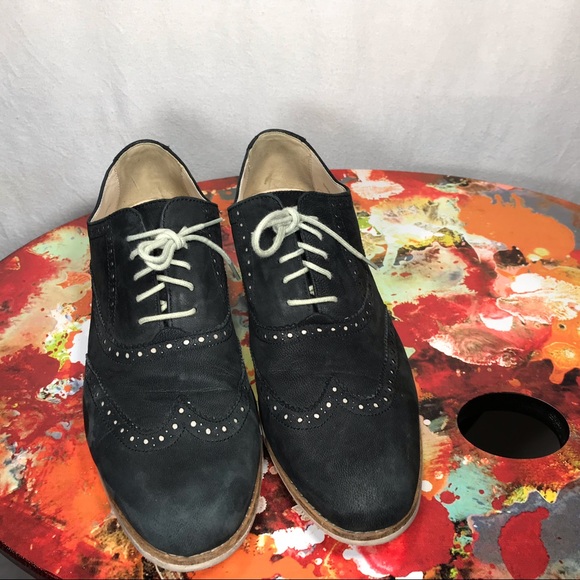 Cole Haan Blue Suede Wingtips - Picture 3 of 8